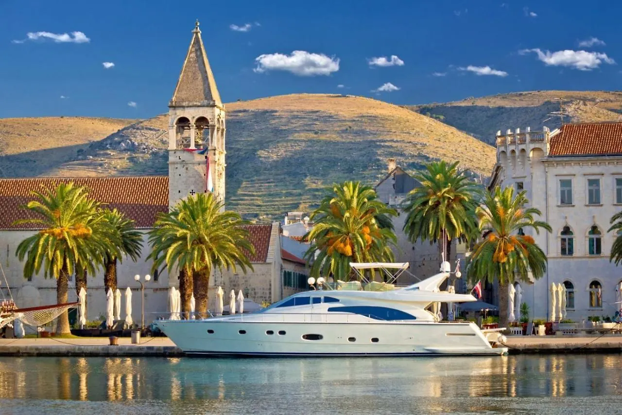 Apartment In Okrug Gornji With Sea View, Terrace, Air Conditioning, Wifi 5069-1 Trogir