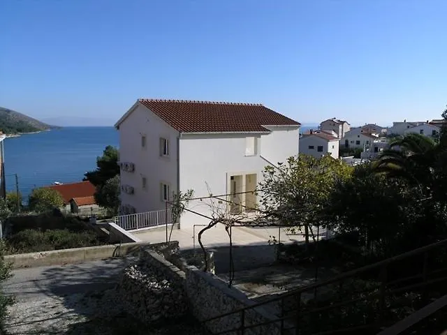 Apartment In Okrug Gornji With Sea View, Terrace, Air Conditioning, Wifi 5069-1 Trogir
